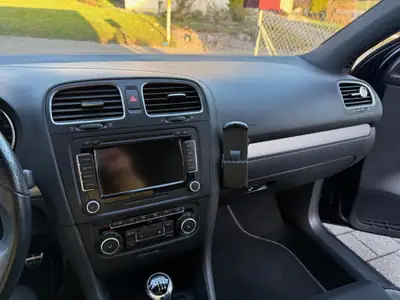 VW Golf 2.0 TSI R 4Motion — 270 ch, Quattro intégral, freins récemment rénovés — dettaglio