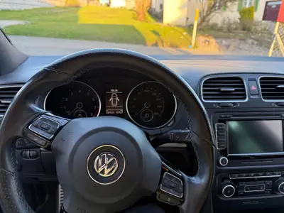 VW Golf 2.0 TSI R 4Motion — 270 ch, Quattro intégral, freins récemment rénovés — cruscotto