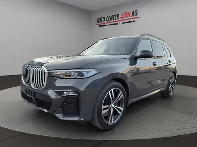 BMW X7 xDrive 48V 40d — SUV 7 places premium, motorisation hybride diesel performante — side view