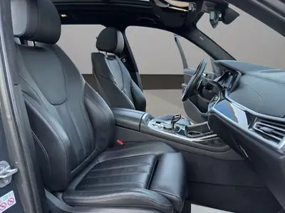 BMW X7 xDrive 48V 40d — SUV 7 places premium, motorisation hybride diesel performante — Thumbnail 16