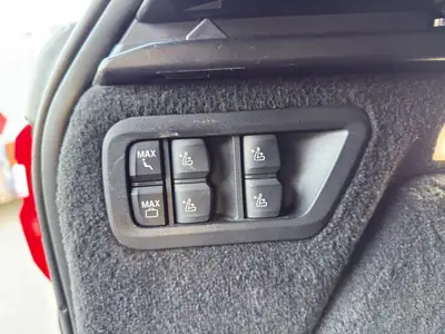 BMW X7 xDrive 48V 40d — SUV 7 places premium, motorisation hybride diesel performante — Thumbnail 19