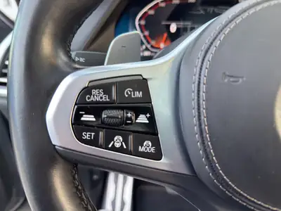 BMW X7 xDrive 48V 40d — SUV 7 places premium, motorisation hybride diesel performante — Thumbnail 24