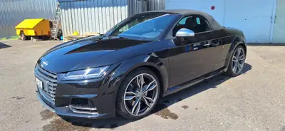 Audi TT S Roadster 2015 — Cabriolet sportif 310 ch, très faible kilométrage — vista esterna