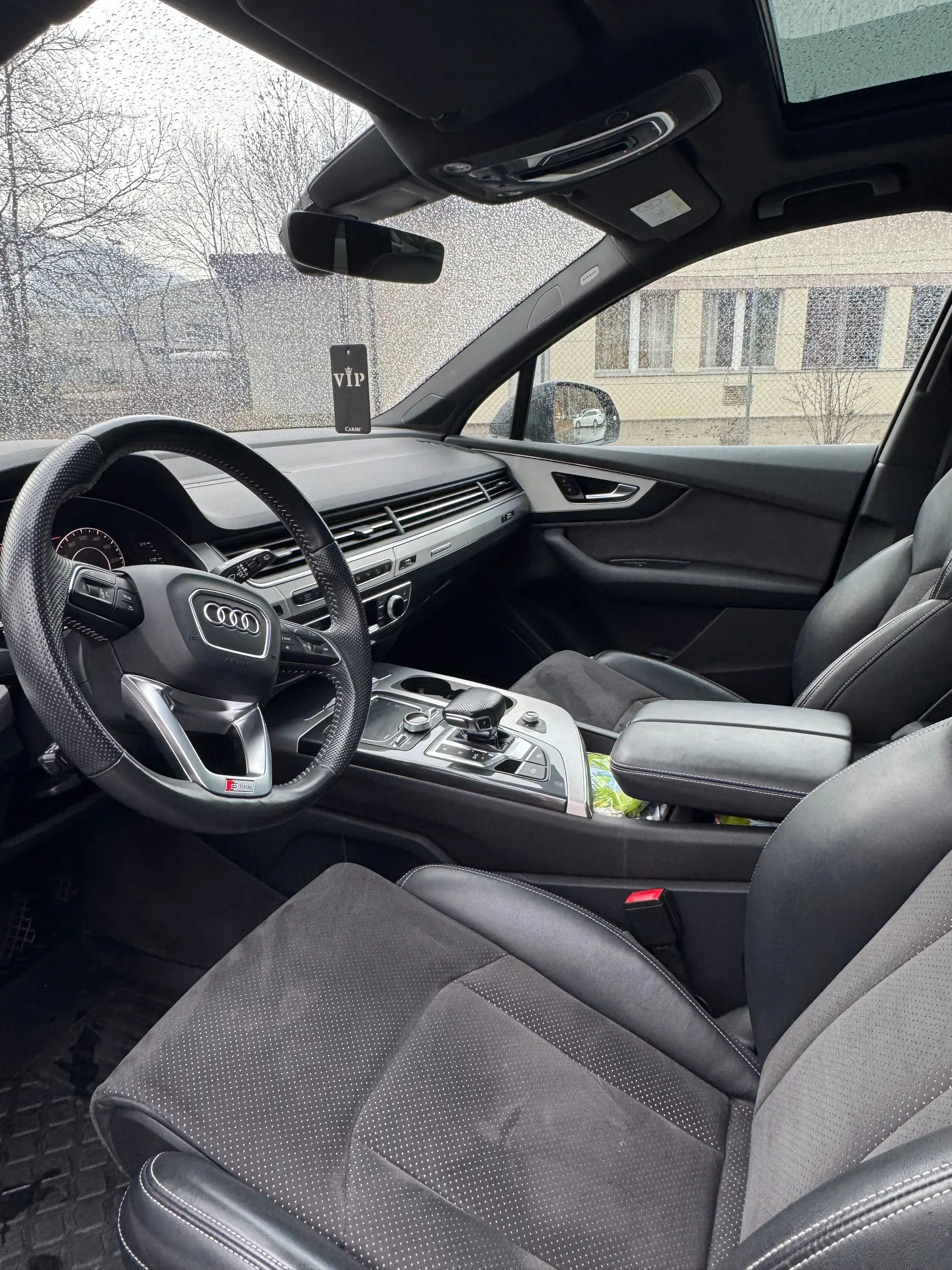 Audi Q7 2017 occasion Spiez — 4