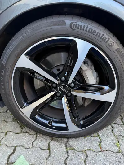 Audi Q7 e-tron 3.0 TDI Quattro — SUV hybride rechargeable, 110'000 km, sans sinistre — dettaglio
