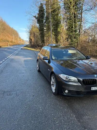 BMW 520d Touring xDrive — Break diesel robuste, révision complète, prêt à rouler — fianco
