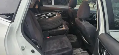 Nissan X-Trail 2.0 dCi N-Vision — SUV 4x4 spacieux, motorisation diesel efficace — Miniature 9