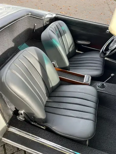 Mercedes-Benz SL 250 1967 — Cabriolet mythique, 107'711 km, histoire certifiée — Armaturenbrett