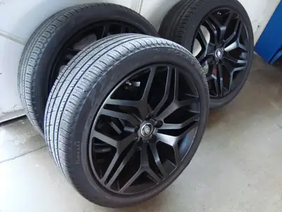 Range Rover Sport 3.0 V6 S/C HSE Dynamic — SUV premium 340 ch, révisé en concession — Miniatura 15
