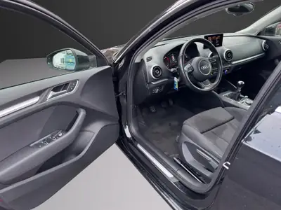Audi A3 Sportback 1.4 TFSI — Compacte dynamique, entretien suivi, 8 roues alo — Thumbnail 11