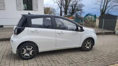 JAC e-JS1 31kWh — Citadine électrique compacte, 6 400 km seulement — Außenansicht