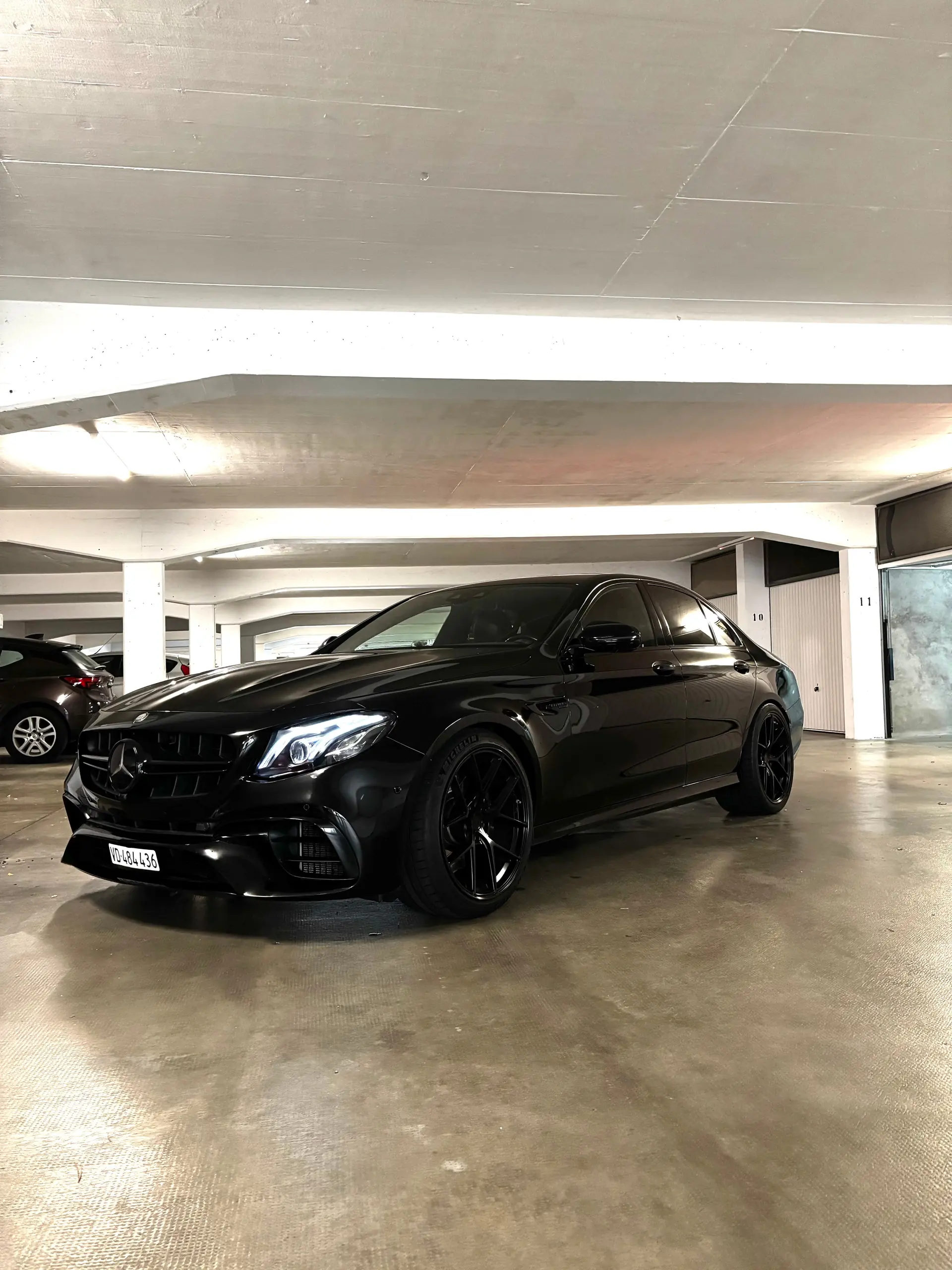Mercedes-Benz E 63 AMG 4Matic+ — Berline de prestige 571 ch, 106 000 km — Außenansicht