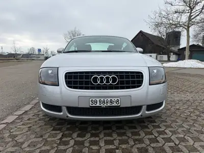 Audi TT Coupé 1.8 T — Sport compact iconique, entretien récent AMAG — Miniatur 12