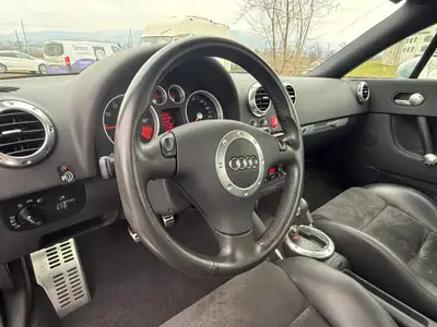 Audi TT Coupé 1.8 T — Sport compact iconique, entretien récent AMAG — Miniatur 15