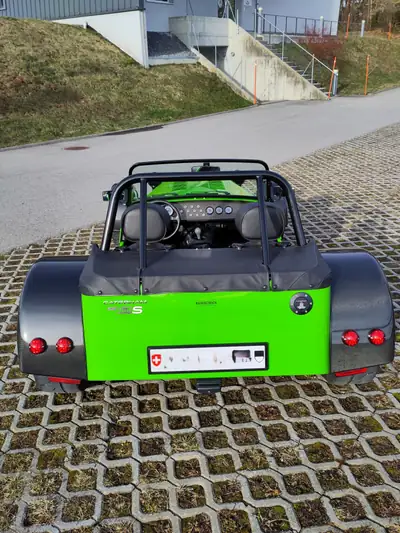Caterham Seven 485 SV — Légendaire roadster britannique, 240 ch et châssis élargi — Miniature 12