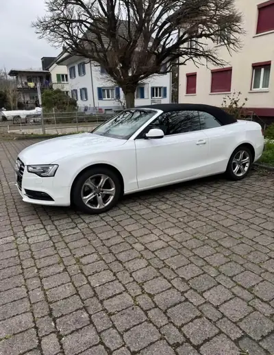 Audi A5 Cabriolet 1.8 TFSI — Cabriolet élégant, 68'000 km seulement — vista esterna