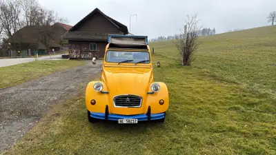 Citroën 2CV6 Spécial — L'icône française authentique, 52 000 km seulement — interni