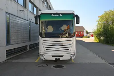 Concorde Liner Plus 1090 MS Iveco — Camping-car intégral premium, 90'000 km, diesel automatique — interior