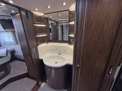Concorde Liner Plus 1090 MS Iveco — Camping-car intégral premium, 90'000 km, diesel automatique — Thumbnail 8