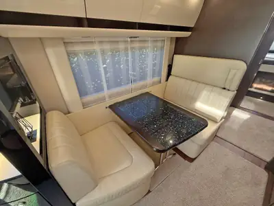Concorde Liner Plus 1090 MS Iveco — Camping-car intégral premium, 90'000 km, diesel automatique — Thumbnail 13