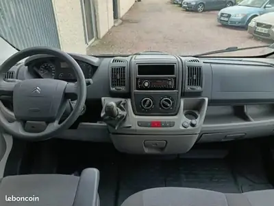 Citroën Jumper 2.2 HDi 33 L1H1 — Utilitaire spacieux, entretien économique — vue extérieure