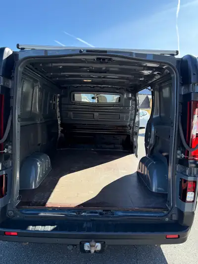 Fiat Talento 29 2.0 DCT L1H1 — Utilitaire fiable, 48 000 km, diesel performant — Miniatura 8