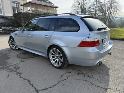BMW M5 Touring 2008 — Break sportif 507 ch, transmission semi-automatique, sans sinistre — Miniature 7