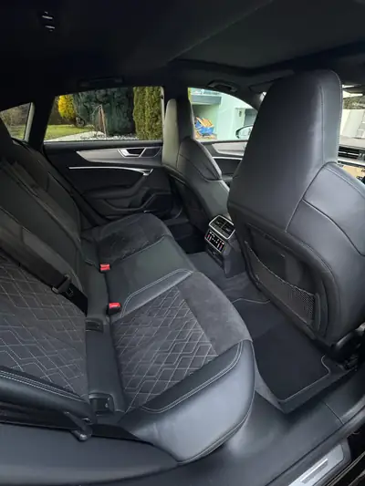 Audi S7 Sportback TDI — Berline sportive diesel 350 ch, tous terrains — Miniature 8