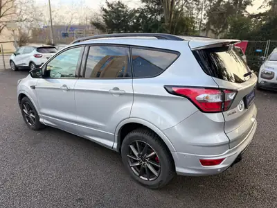 Ford Kuga 2.0 TDCi ST Line High 4WD — SUV robuste, première main expertisée — Heckansicht