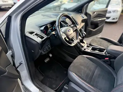 Ford Kuga 2.0 TDCi ST Line High 4WD — SUV robuste, première main expertisée — Miniatur 11