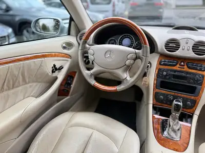Mercedes-Benz CLK 320 Coupé — Élégance intemporelle, 218 ch et 114'000 km — Thumbnail 9