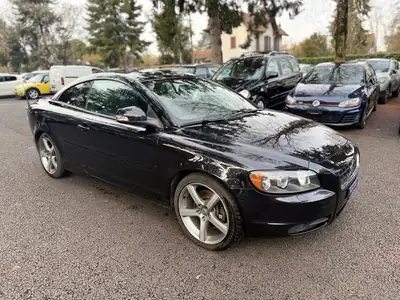 Volvo C70 2.4i Kinetic — Cabriolet élégant, sans accident, 204'000 km — detail
