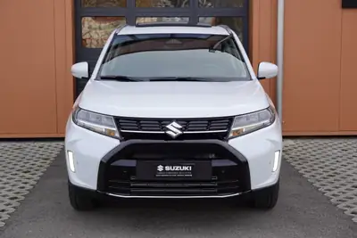 Suzuki Vitara 1.5 Hybrid Compact Top 4x4 — SUV hybride polyvalent, 50 km seulement — côté