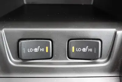 Suzuki Vitara 1.5 Hybrid Compact Top 4x4 — SUV hybride polyvalent, 50 km seulement — Miniature 12