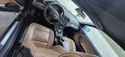 BMW 325Ci Cabriolet — Élégance sportive 2003, capote électrique et 193 ch — vista posteriore