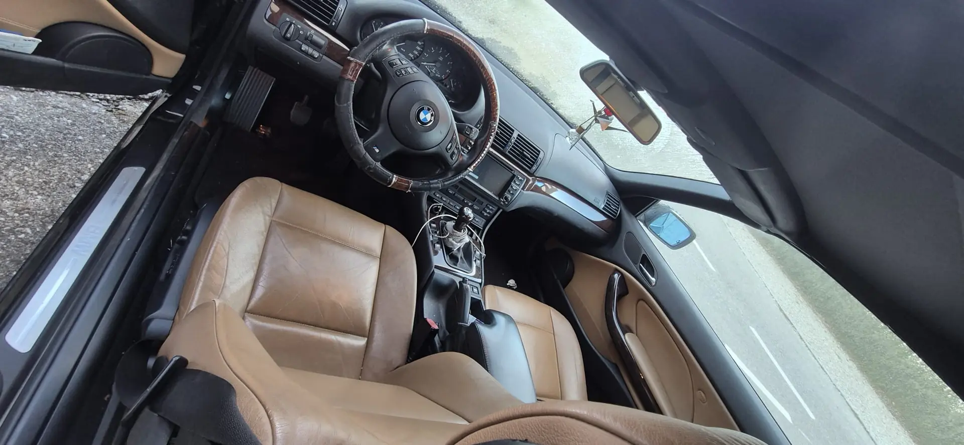 BMW 325 2003 occasion La Tour-de-Trême — 3