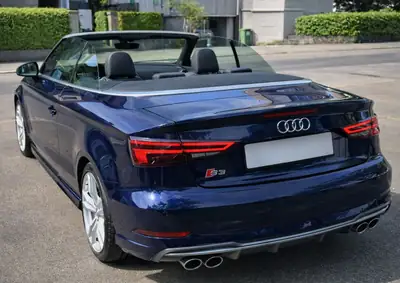 Audi S3 Cabriolet 2.0 TFSI quattro — Roadster sportif, 310 ch et seulement 29 200 km — Heckansicht