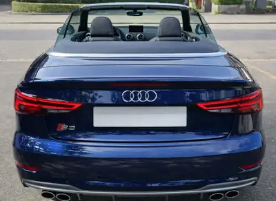 Audi S3 Cabriolet 2.0 TFSI quattro — Roadster sportif, 310 ch et seulement 29 200 km — Innenraum