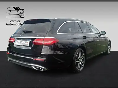 Mercedes-Benz E 220 d T 4Matic — Break diesel hybride, 55 000 km seulement — interior
