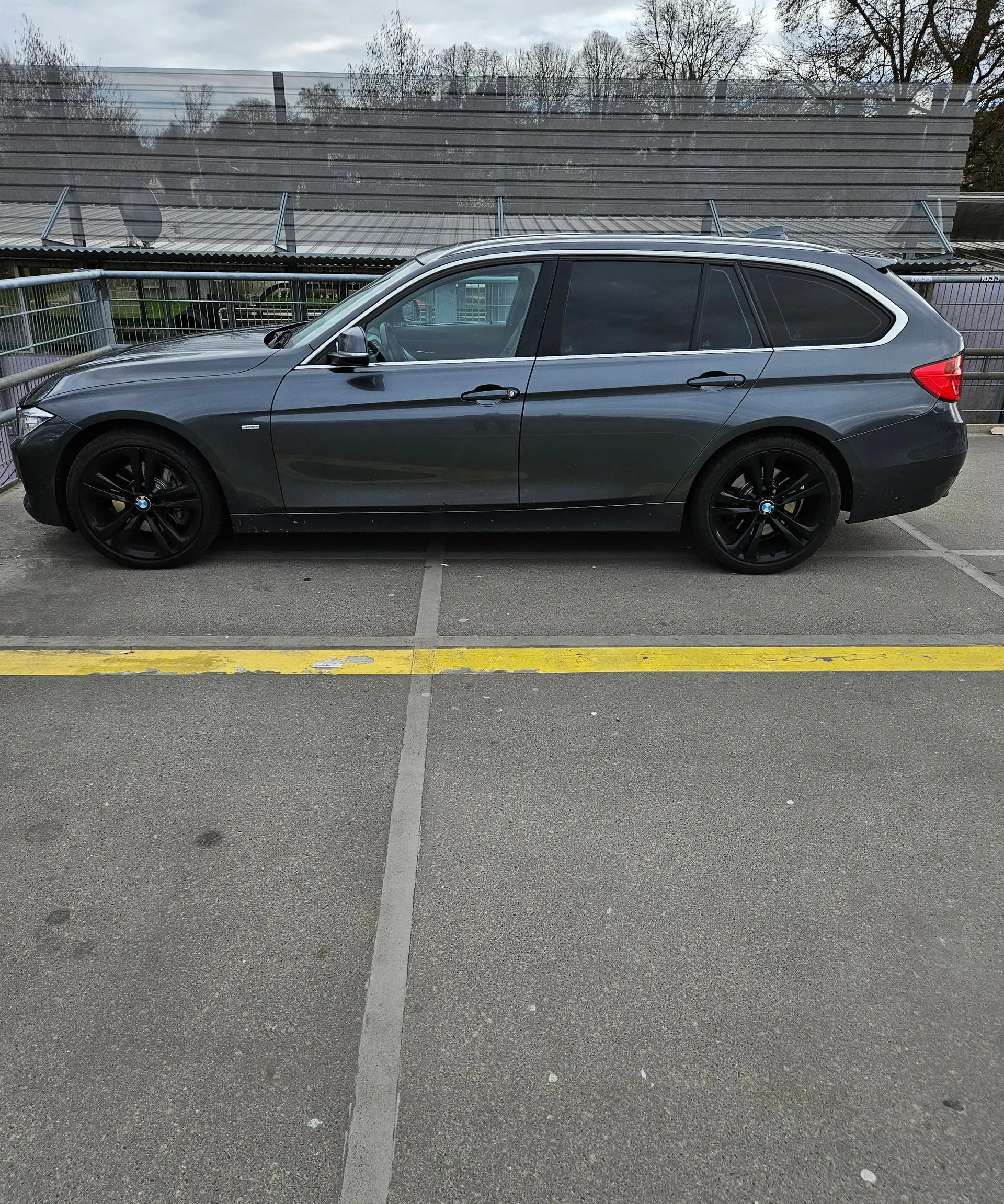 BMW 335 2015 occasion Zurich — 2