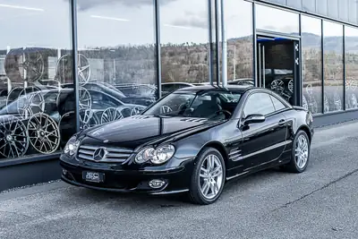 Mercedes-Benz SL 500 — Cabriolet prestige 2007, état exceptionnel, 42'200 km — side view