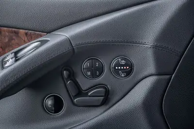 Mercedes-Benz SL 500 — Cabriolet prestige 2007, état exceptionnel, 42'200 km — Thumbnail 9