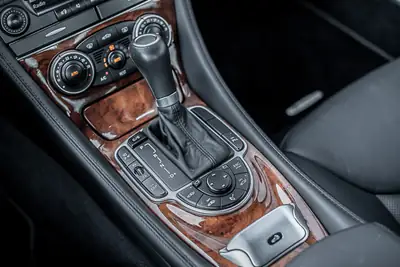 Mercedes-Benz SL 500 — Cabriolet prestige 2007, état exceptionnel, 42'200 km — Thumbnail 12