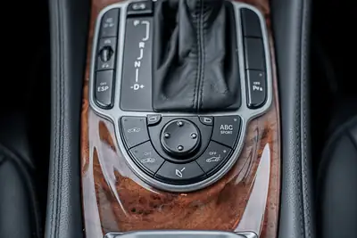 Mercedes-Benz SL 500 — Cabriolet prestige 2007, état exceptionnel, 42'200 km — Thumbnail 13