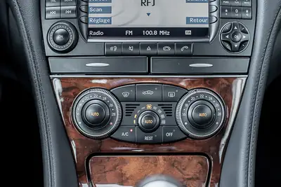 Mercedes-Benz SL 500 — Cabriolet prestige 2007, état exceptionnel, 42'200 km — Thumbnail 14
