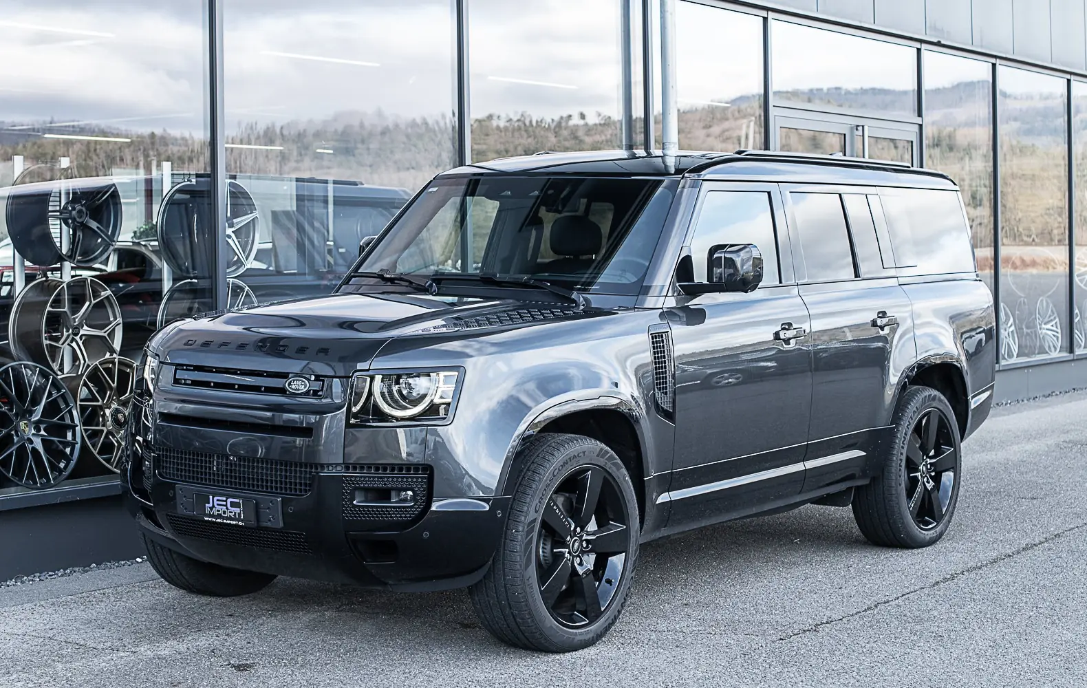 Land Rover Defender 2025 occasion Bassecourt — 2