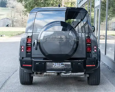 Land Rover Defender 130 300 X D HSE — SUV 8 places, motorisation MHEV diesel 301 ch — Thumbnail 9