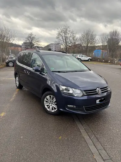 VW Sharan 2.0 TDI BlueMotion — Monospace 7 places fiable, sans accident — Außenansicht