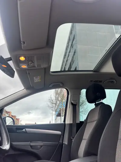 VW Sharan 2.0 TDI BlueMotion — Monospace 7 places fiable, sans accident — Miniatur 12
