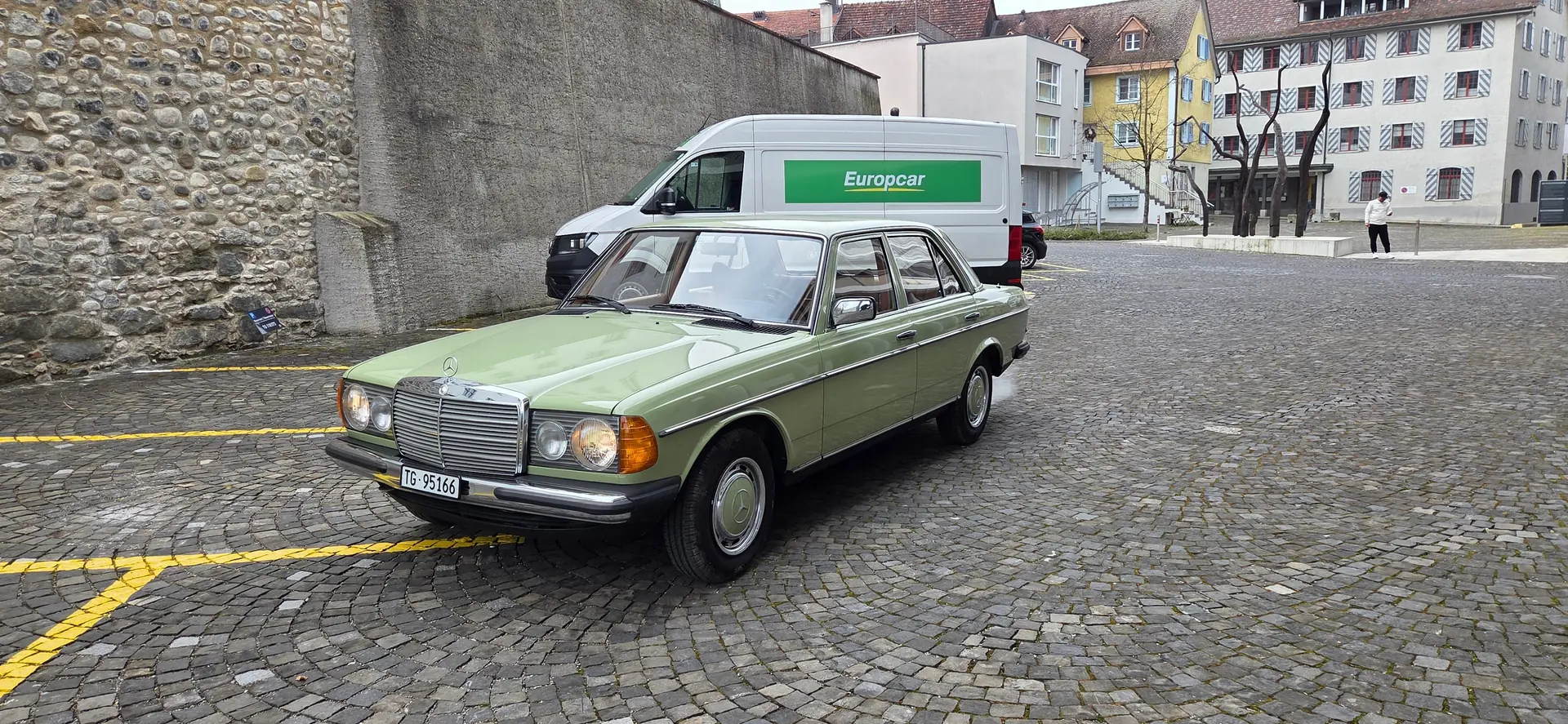 Mercedes-Benz 250 1979 occasion Arbon — 3